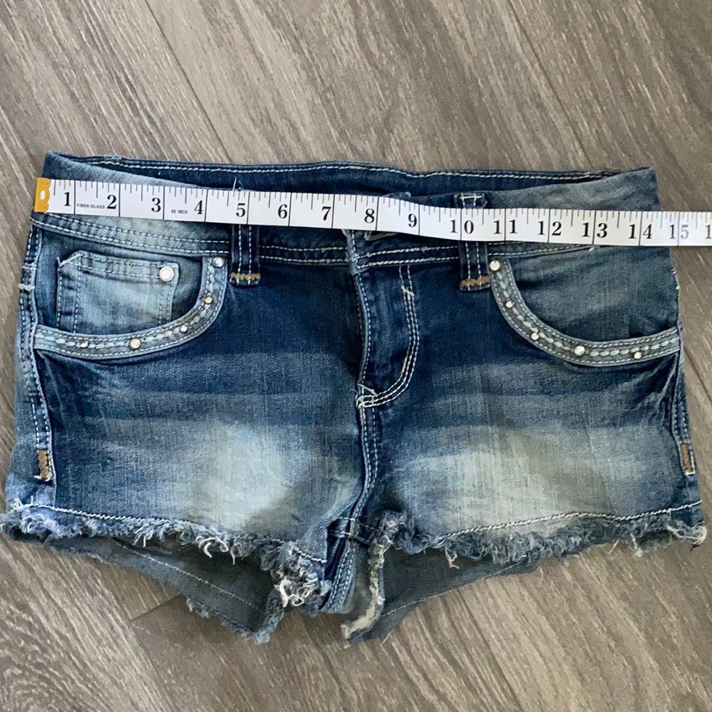 Almost Famous Jean shorts